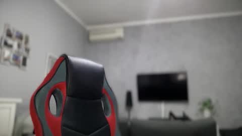 sidvicious23cm online show from 10.22.25