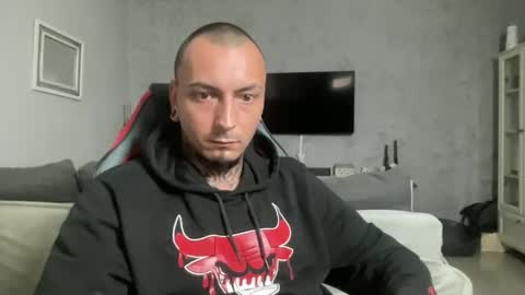 Snapshot of sidvicious23cm chatting on 03.17.26 sidvicious23cm online show from 03.17.26