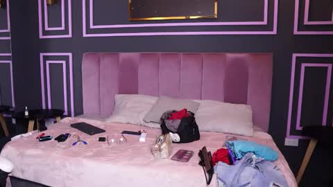 Siena online show from 04.08.26