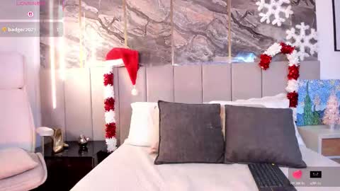 Sienna Blake online show from 12.13.25