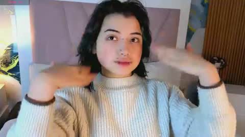 Snapshot of sienna_desiree chatting on 07.25.26 Sienna Desieree online show from 07.25.26