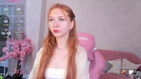 Snapshot of sienna_nyx chatting on 06.19.26 Sienna online show from 06.19.26
