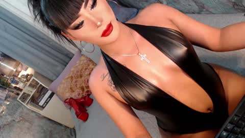 Snapshot of sierrafina_mcbride chatting on 02.04.26 Sierrafina online show from 02.04.26