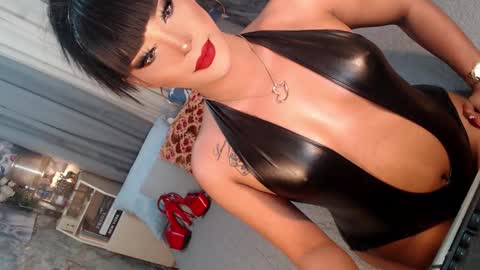 Snapshot of sierrafina_mcbride chatting on 03.05.26 Sierrafina online show from 03.05.26