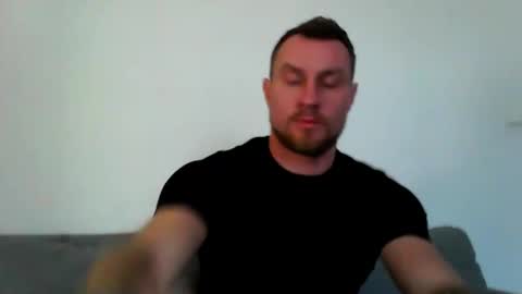 Snapshot of siggurd7one chatting on 12.28.24 Orlando online show from 12.28.24