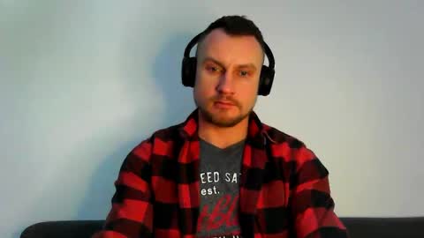 Snapshot of siggurd7one chatting on 02.15.25 Orlando online show from 02.15.25