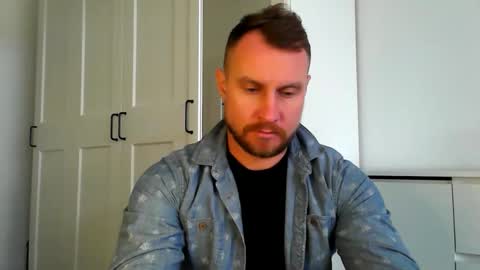 Snapshot of siggurd7one chatting on 10.10.25 Orlando online show from 10.10.25