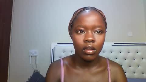 Snapshot of silent_carry chatting on 01.18.26 silent carry online show from 01.18.26