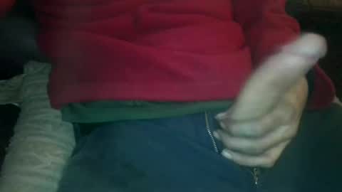 Snapshot of silentstiffler chatting on 01.16.25 silentstiffler online show from 01.16.25