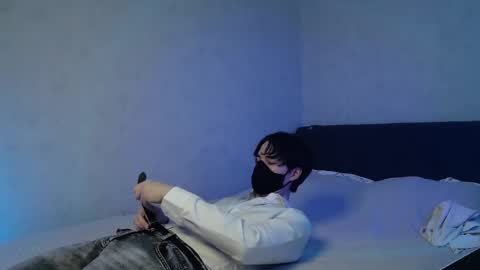 Silinti online show from 12.15.25