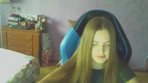 Erica online show from 03.26.26