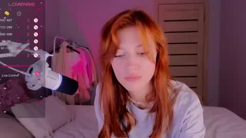 silly___woman online show from 06.11.26