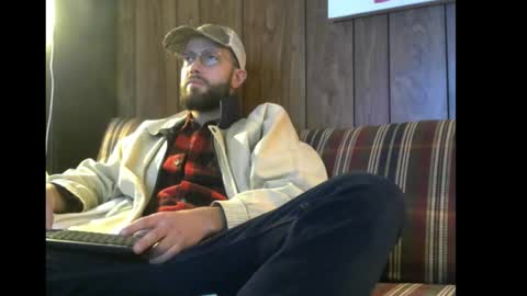 Snapshot of silu1027 chatting on 12.16.25 silu1027 online show from 12.16.25