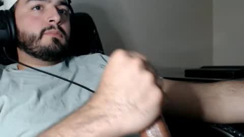 Alvaro online show from 10.25.25