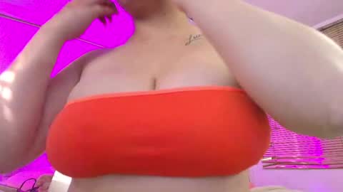 SIlvana  online show from 11.26.25