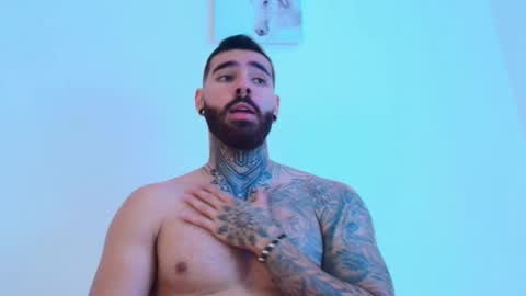 Snapshot of silvano_torrez chatting on 02.02.26 silavno online show from 02.02.26