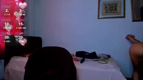 Snapshot of silver__love chatting on 12.15.24 Silver online show from 12.15.24