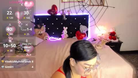 Snapshot of silver__love chatting on 11.02.25 Silver online show from 11.02.25