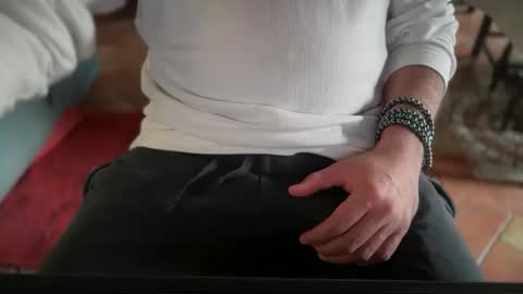 Snapshot of silverbeard81 chatting on 11.20.25 silverbeard81 online show from 11.20.25