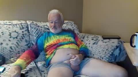 Daddy Bear online show from 05.04.26