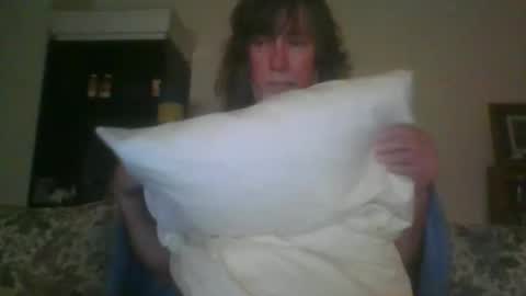 Snapshot of silverfunfox chatting on 11.02.25 silverfunfox online show from 11.02.25