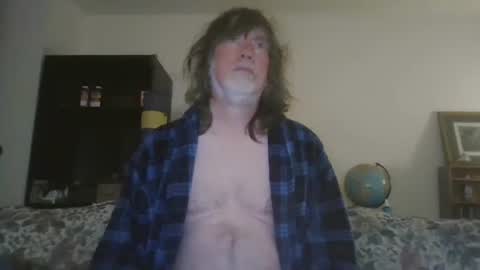 Snapshot of silverfunfox chatting on 12.19.25 silverfunfox online show from 12.19.25