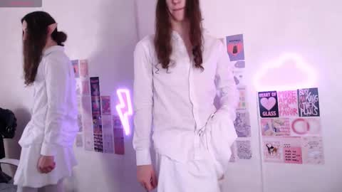 Snapshot of silvermuse chatting on 02.13.26 silvermuse online show from 02.13.26