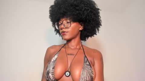 Snapshot of silverosequeen chatting on 03.14.26 silverosequeen online show from 03.14.26