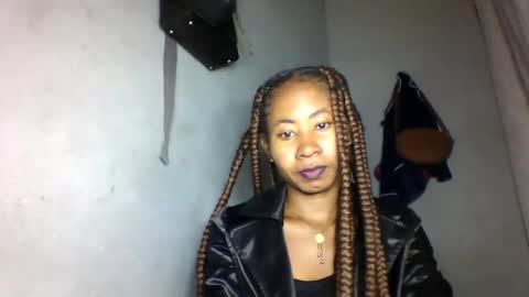 Snapshot of simirna98 chatting on 06.07.26 simirna98 online show from 06.07.26