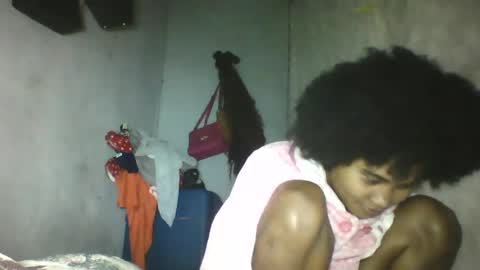 Snapshot of simirna98 chatting on 06.15.26 simirna98 online show from 06.15.26