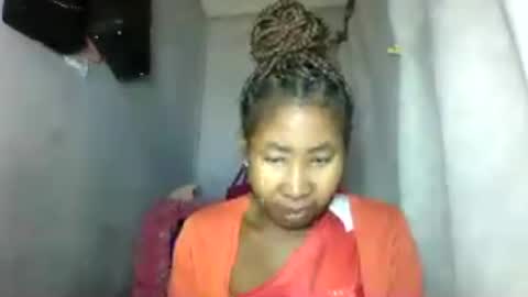 Snapshot of simirna98 chatting on 06.16.26 simirna98 online show from 06.16.26