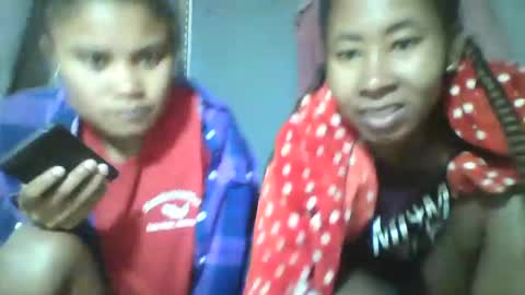Snapshot of simirna98 chatting on 06.20.26 simirna98 online show from 06.20.26
