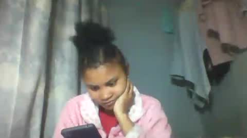 Snapshot of simirna98 chatting on 06.20.26 simirna98 online show from 06.20.26