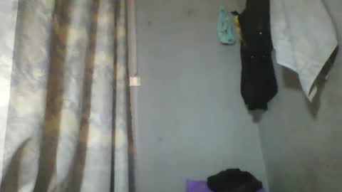 Snapshot of simirna98 chatting on 06.25.26 simirna98 online show from 06.25.26