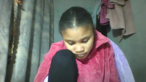 Snapshot of simirna98 chatting on 06.28.26 simirna98 online show from 06.28.26