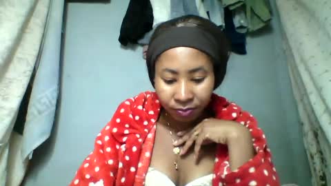 Snapshot of simirna98 chatting on 07.11.26 simirna98 online show from 07.11.26