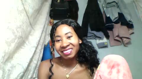 Snapshot of simirna98 chatting on 07.15.26 simirna98 online show from 07.15.26