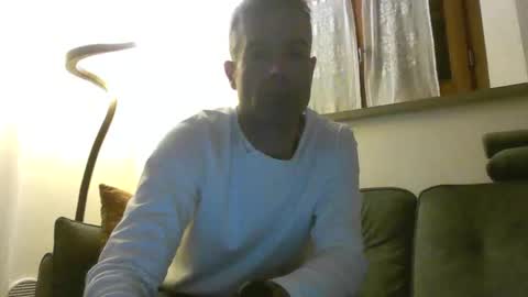 Snapshot of simmeturbate chatting on 10.12.25 Italiandaddyitalydickassbottomassholecomshowmasturbatenudeboyitalyatleticcutemuscolarhardcockdickboy online show from 10.12.25
