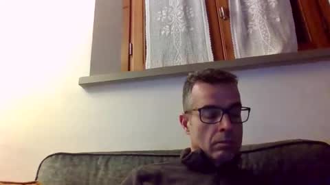 Snapshot of simmeturbate chatting on 03.01.26 Italiandaddyitalydickassbottomassholecomshowmasturbatenudeboyitalyatleticcutemuscolarhardcockdickboy online show from 03.01.26