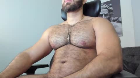 simon_leon01 online show from 03.03.26