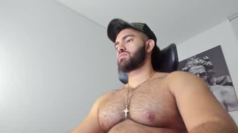Snapshot of simon_leon01 chatting on 06.13.26 simon_leon01 online show from 06.13.26