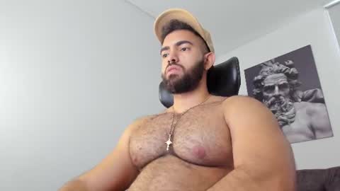 Snapshot of simon_leon01 chatting on 06.25.26 simon_leon01 online show from 06.25.26