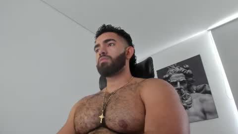 Snapshot of simon_leon01 chatting on 07.19.26 simon_leon01 online show from 07.19.26