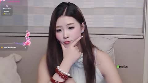 Snapshot of simonastephanie chatting on 11.27.25 simonastephanie online show from 11.27.25