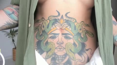 Sim. online show from 12.18.24