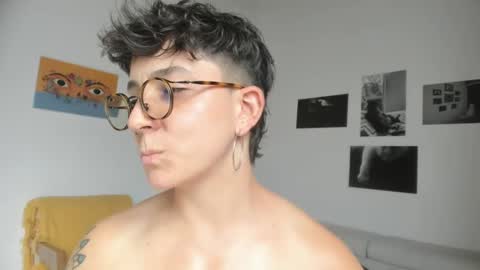 Sim. online show from 01.20.25