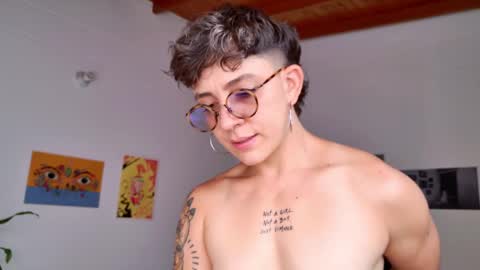 Sim. online show from 02.21.25