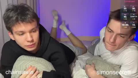 Snapshot of simonsecrett chatting on 01.14.26 Simon online show from 01.14.26