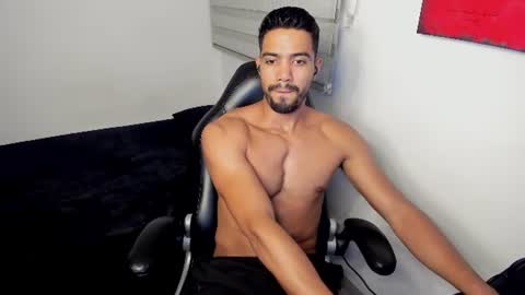 Snapshot of simple_guyy chatting on 06.17.26 Andrey online show from 06.17.26