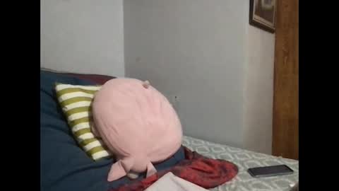 Snapshot of simplecity45 chatting on 02.01.25 Carolyn online show from 02.01.25